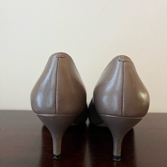 Nine West neutral 2in heels business casual formal size 7.5 - Picture 7 of 8